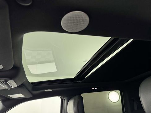 Used 2023 Ford F150 Raptor image 32