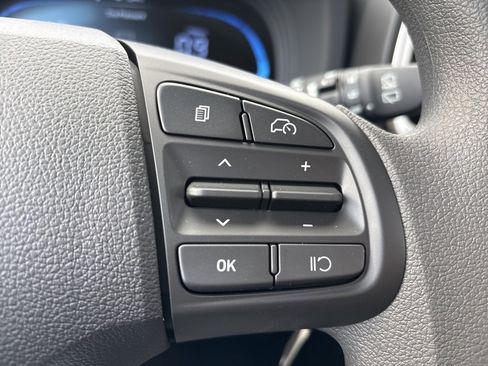 New 2026 Hyundai Venue SE image 19