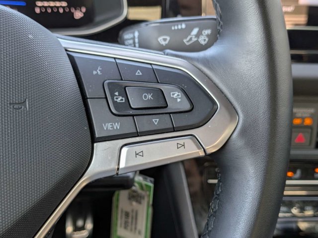 Certified 2025 Volkswagen Jetta Sport FWD image 26