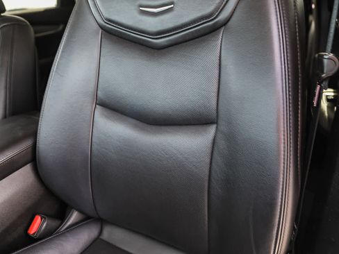 Used 2019 Cadillac XT5 Luxury image 24