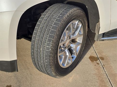 Used 2016 GMC Yukon SLT w/ Open Road Package image 33