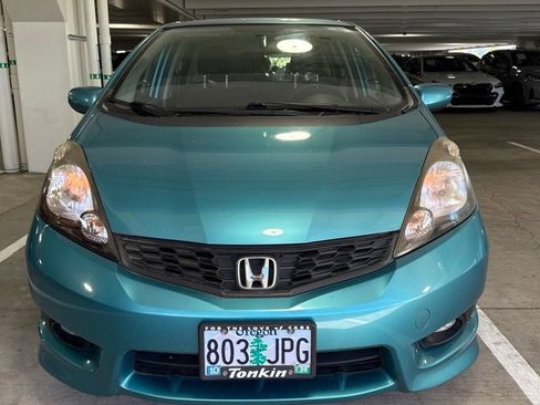 Used 2013 Honda Fit Sport image 2