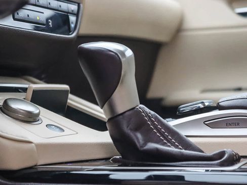 Used 2016 Lexus ES 350 image 22