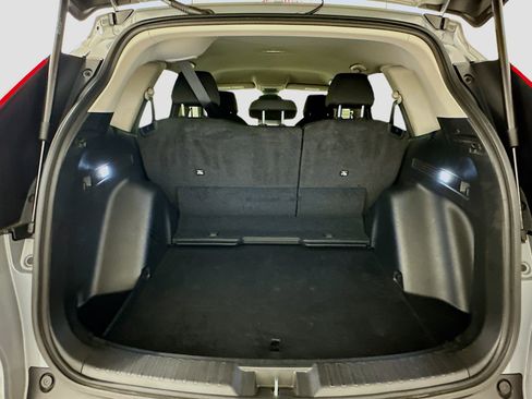 Used 2024 Honda CR-V LX image 29