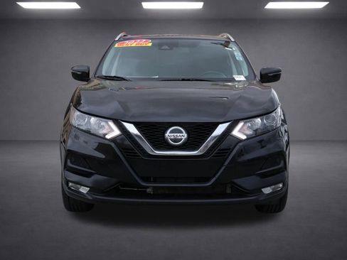 Used 2022 Nissan Rogue Sport SV FWD image 9