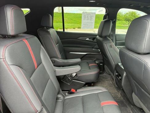 Certified 2024 Chevrolet Traverse RS AWD/4WD image 15