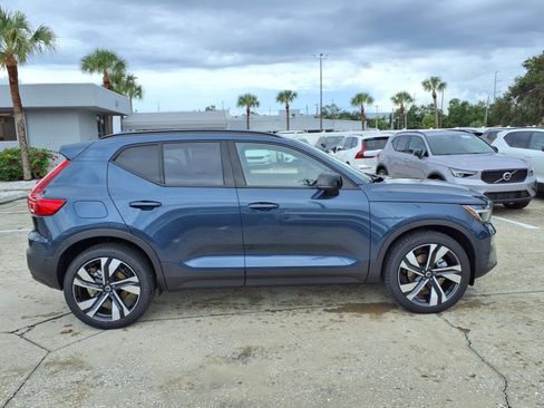 New 2026 Volvo XC40 B5 Plus w/ Protection Package Premier image 8