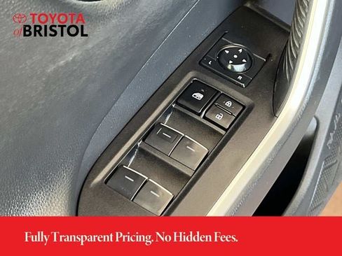 Used 2023 Toyota RAV4 XSE w/ XSE Grade Weather Package AWD/4WD image 27