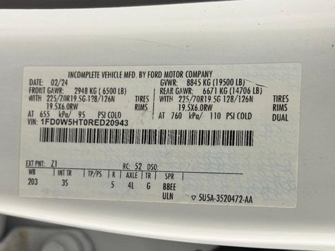 Used 2024 Ford F550 4x4 Crew Cab Super Duty w/ XLT Value Package image 65
