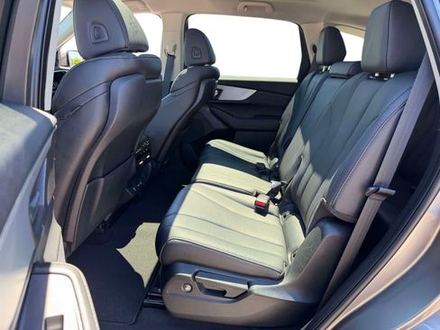 Used 2023 Acura MDX SH-AWD image 16