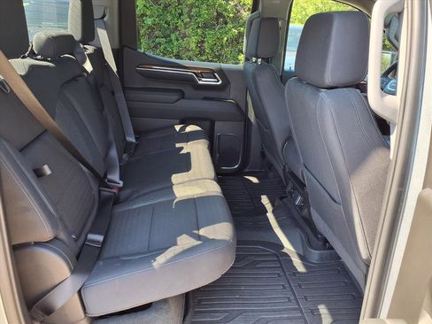 Used 2024 GMC Sierra 1500 Elevation image 14