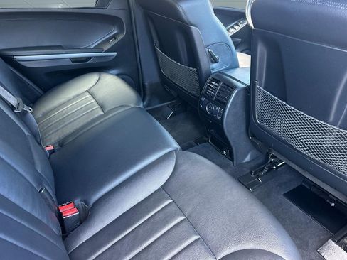 Used 2008 Mercedes-Benz ML 550 4MATIC image 31