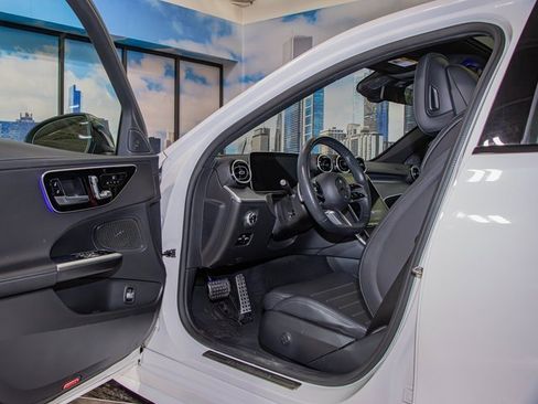 Certified 2023 Mercedes-Benz C 300 4MATIC Sedan image 13