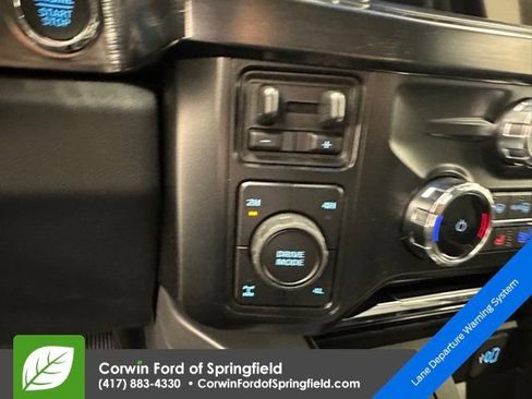 New 2026 Ford F250 Lariat w/ Black Appearance Package image 41