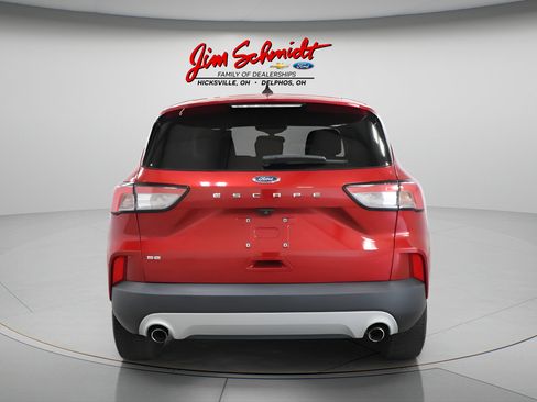Used 2022 Ford Escape SE FWD image 5