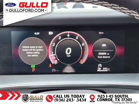 Used 2025 Volkswagen Tiguan SE FWD image 22