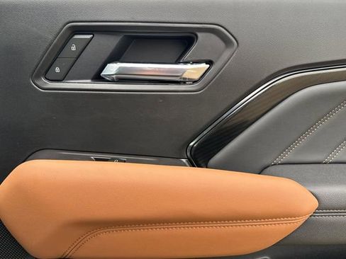 New 2026 GMC Canyon AT4 w/ LPO, Off Road Lift Package AWD/4WD image 19