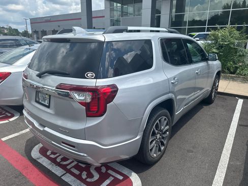 Used 2020 GMC Acadia Denali w/ Trailering Package AWD/4WD image 8
