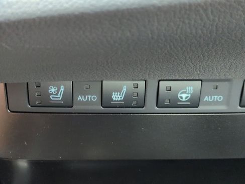 Used 2023 Lexus ES 350 Ultra Luxury w/ Accessory Package (Z1) FWD image 25
