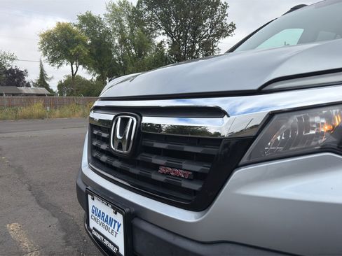 Used 2019 Honda Ridgeline Sport image 5