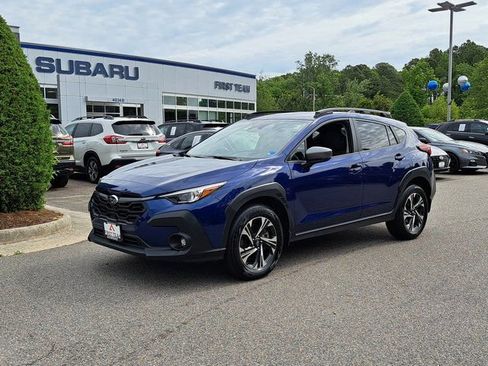Used 2024 Subaru Crosstrek 2.0i Premium AWD/4WD image 2