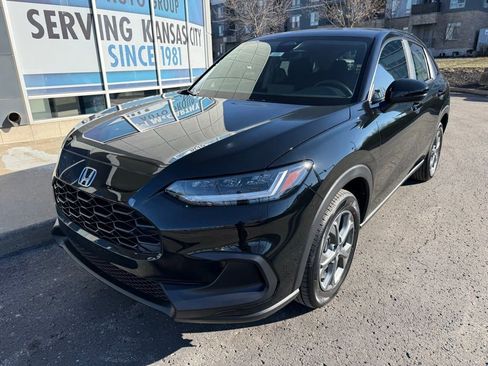New 2026 Honda HR-V Sport image 9