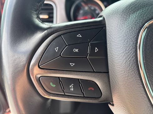 Used 2022 Dodge Charger SXT RWD image 7