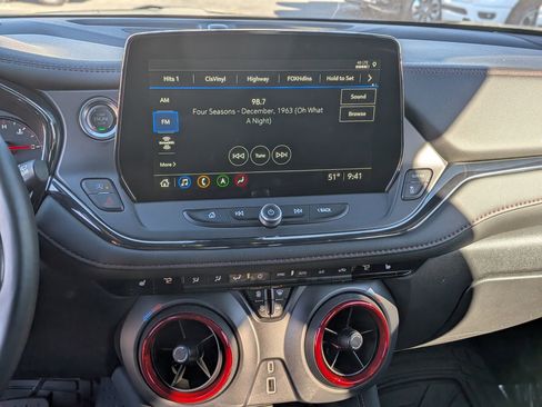 Used 2025 Chevrolet Blazer RS image 26