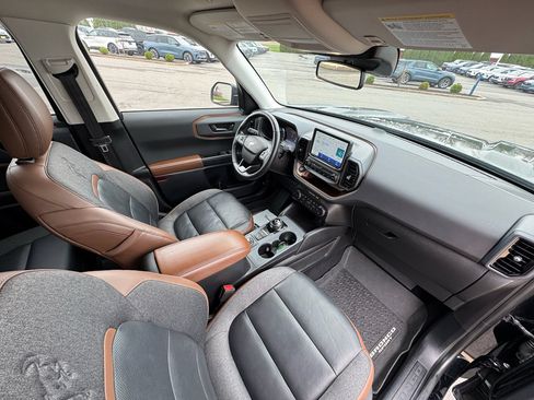 Used 2021 Ford Bronco Sport Outer Banks AWD/4WD image 13