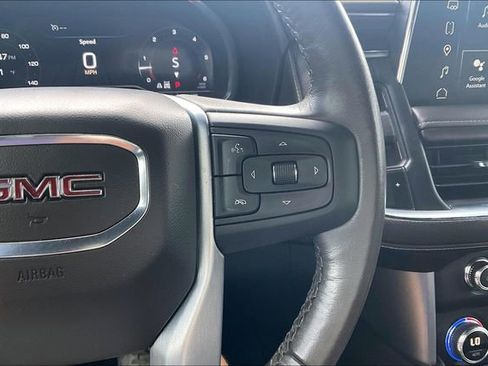 Used 2022 GMC Yukon SLT w/ SLT Premium Package AWD/4WD image 19