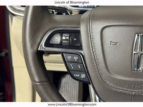 Used 2020 Lincoln Continental Reserve image 28
