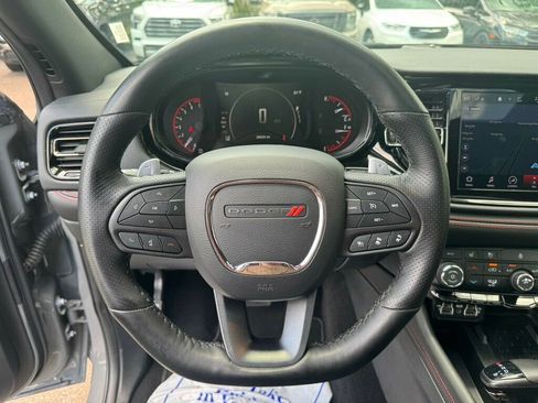 Used 2025 Dodge Durango GT AWD/4WD image 5