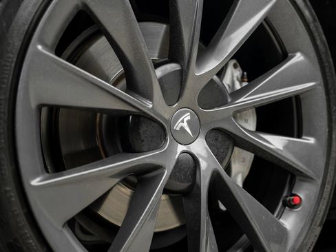 Used 2019 Tesla Model S 75D AWD/4WD image 6