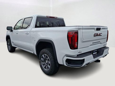 Used 2025 GMC Sierra 1500 AT4 AWD/4WD image 5