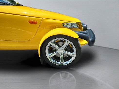 Used 2000 Plymouth Prowler RWD image 29