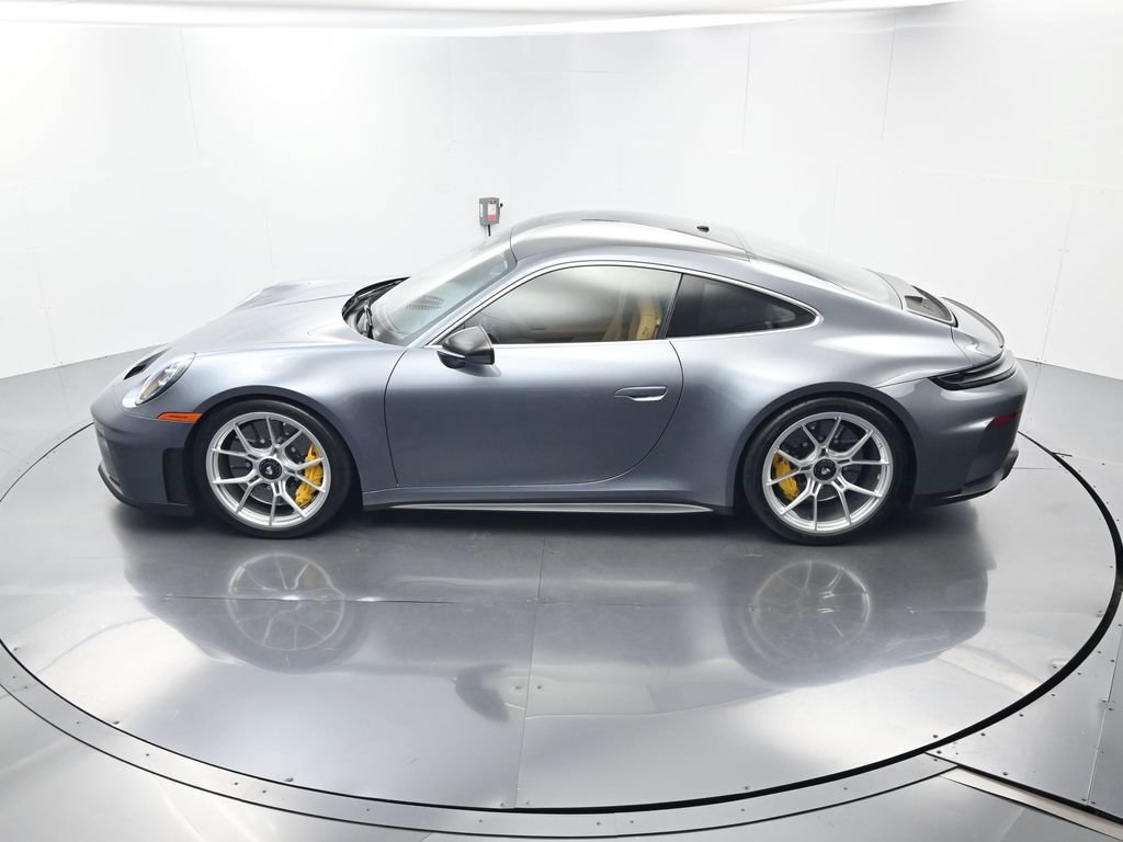 Certified 2026 Porsche 911 GT3 RWD image 39
