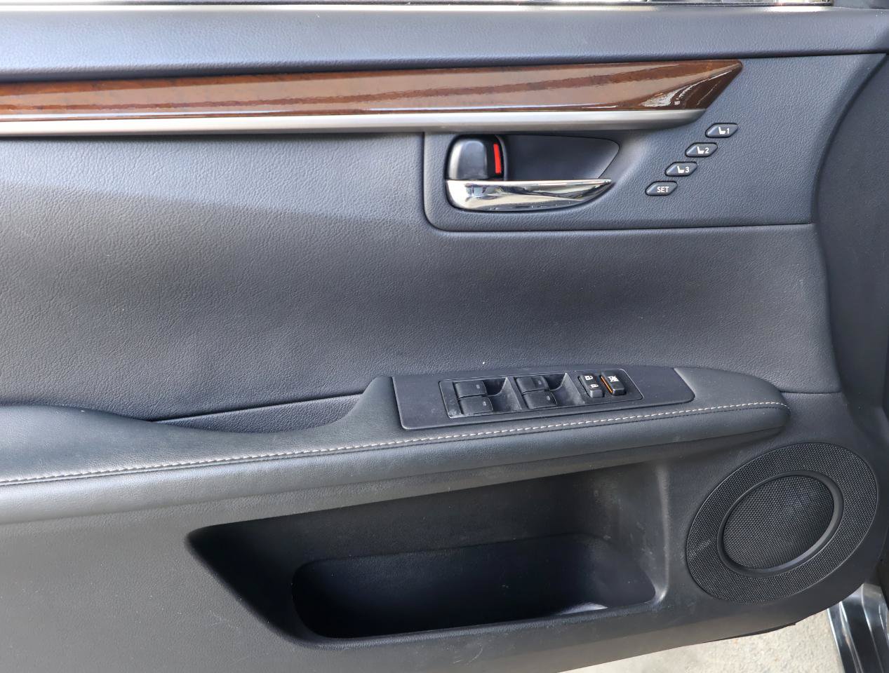 Used 2014 Lexus ES 350 FWD image 35