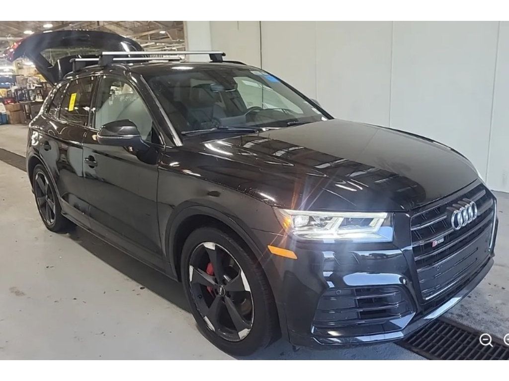 Used 2019 Audi SQ5 Premium Plus w/ Premium Plus Package AWD/4WD image 3