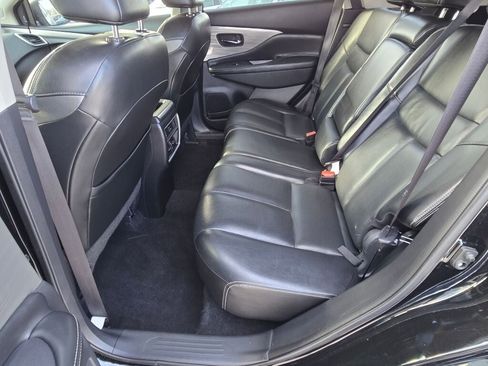Used 2018 Nissan Murano SL image 17