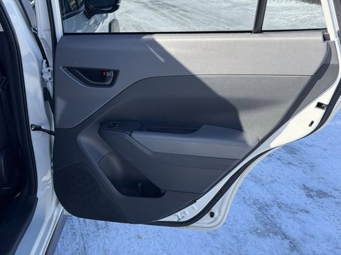 Used 2024 Subaru Crosstrek 2.0i Premium image 26