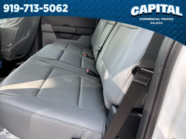 New 2026 Ford F550 4x4 Crew Cab image 20