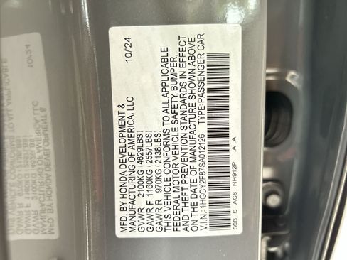 Used 2025 Honda Accord Touring image 2