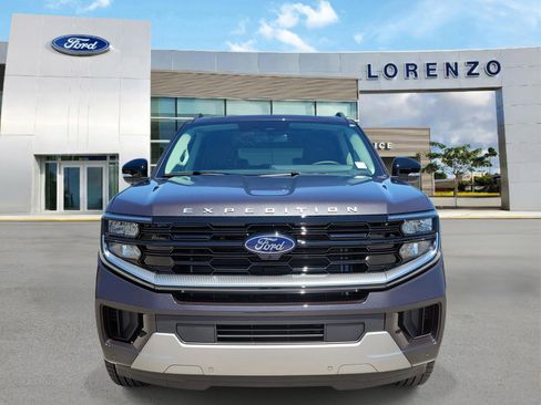 New 2026 Ford Expedition Max Platinum AWD/4WD image 2