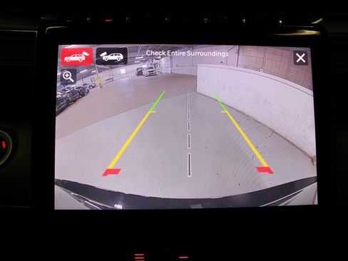 New 2025 Jeep Grand Cherokee Limited w/ Luxury Tech Group II image 18