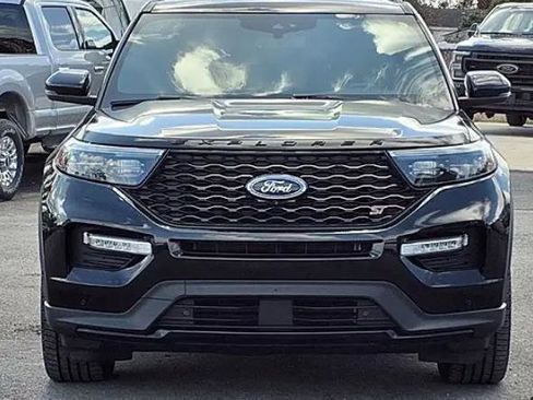 Used 2020 Ford Explorer ST w/ ST High-Performance Pack image 2