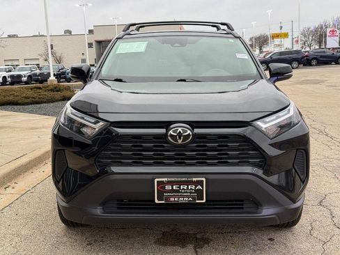 Used 2022 Toyota RAV4 XLE w/ Convenience Package image 8