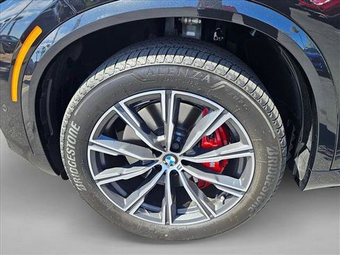 Used 2026 BMW X5 sDrive40i w/ M Sport Package RWD image 22
