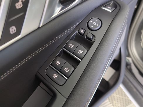 New 2026 BMW X5 sDrive40i w/ Premium Package image 22