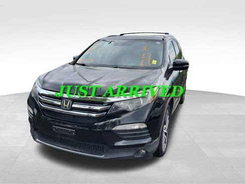 Used 2016 Honda Pilot Touring image 3