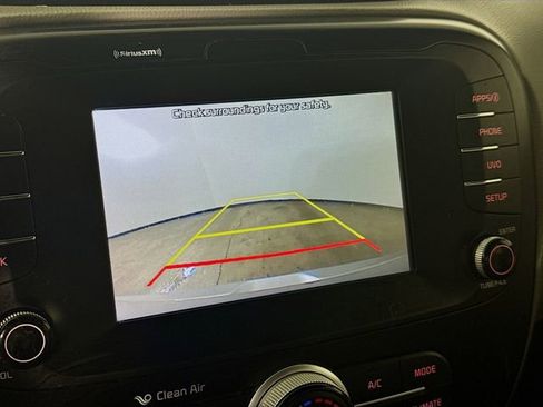 Used 2018 Kia Soul w/ Convenience Package image 17